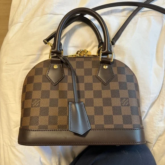 Louis Vuitton Alma bb - Picture 1 of 7